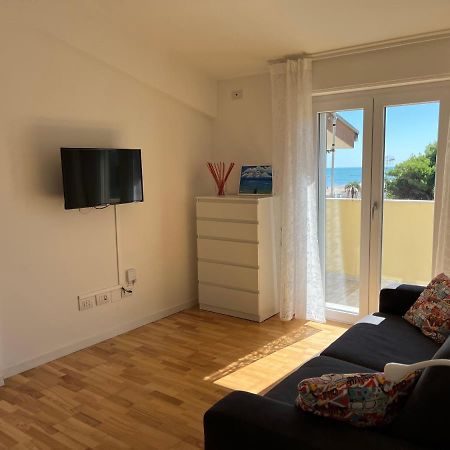 Montesilvano Marina Sunrise Beach House - Sea View 아파트 외부 사진